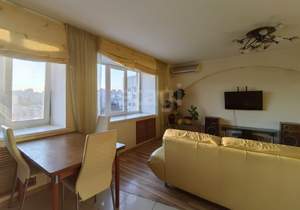 3-к квартира, вторичка, 79м2, 8/10 этаж