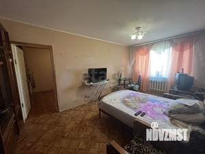 3-к квартира, вторичка, 57м2, 9/9 этаж