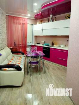2-к квартира, вторичка, 61м2, 10/26 этаж