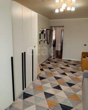 3-к квартира, вторичка, 69м2, 4/10 этаж