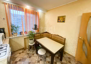 3-к квартира, вторичка, 64м2, 6/10 этаж