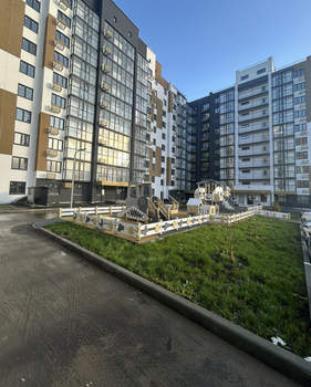 3-к квартира, вторичка, 74м2, 8/10 этаж