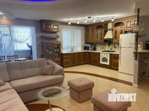 6-к квартира, вторичка, 168м2, 6/10 этаж