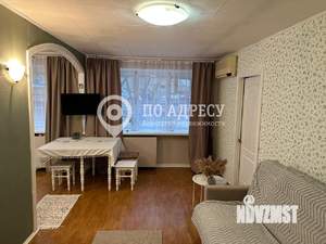 2-к квартира, вторичка, 44м2, 1/5 этаж