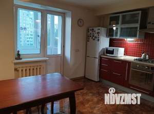 3-к квартира, вторичка, 96м2, 8/10 этаж