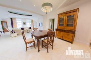 3-к квартира, вторичка, 137м2, 6/6 этаж