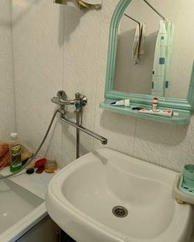 2-к квартира, вторичка, 45м2, 4/4 этаж