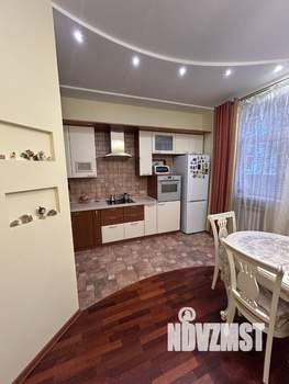 3-к квартира, вторичка, 116м2, 1/4 этаж