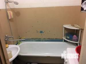 3-к квартира, вторичка, 64м2, 1/10 этаж