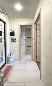 3-к квартира, вторичка, 52м2, 1/9 этаж