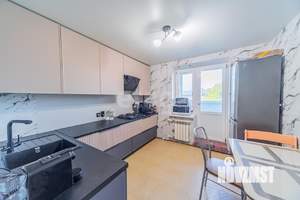 2-к квартира, вторичка, 52м2, 6/10 этаж