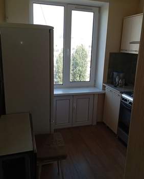 3-к квартира, вторичка, 62м2, 10/10 этаж