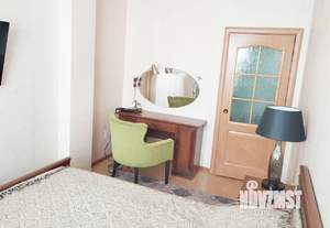 2-к квартира, вторичка, 56м2, 9/10 этаж