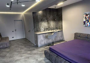 Студия квартира, вторичка, 185м2, 4/4 этаж