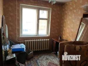 3-к квартира, вторичка, 64м2, 1/10 этаж