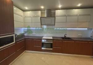 3-к квартира, вторичка, 94м2, 11/23 этаж