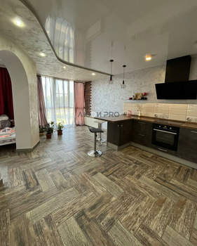 2-к квартира, вторичка, 52м2, 3/18 этаж