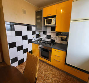 3-к квартира, вторичка, 58м2, 5/5 этаж