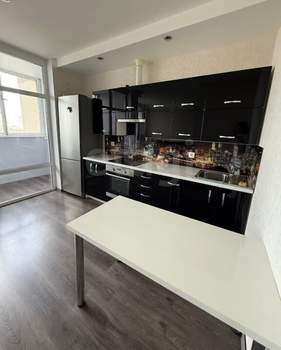 2-к квартира, вторичка, 62м2, 10/25 этаж