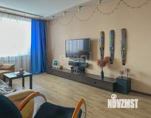 3-к квартира, вторичка, 82м2, 8/10 этаж