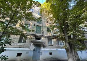2-к квартира, вторичка, 43м2, 1/5 этаж