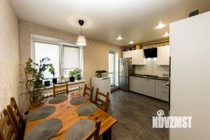 4-к квартира, вторичка, 94м2, 7/8 этаж