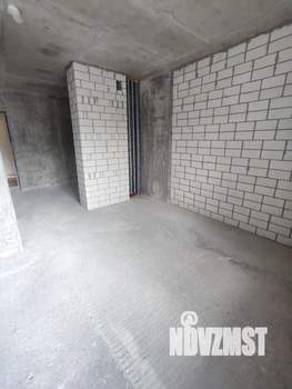 2-к квартира, вторичка, 62м2, 1/10 этаж