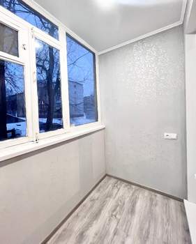 3-к квартира, вторичка, 56м2, 1/9 этаж