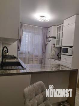 3-к квартира, вторичка, 81м2, 1/10 этаж