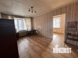 3-к квартира, вторичка, 50м2, 1/5 этаж