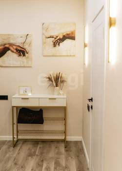 1-к квартира, вторичка, 54м2, 4/18 этаж