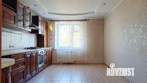 3-к квартира, вторичка, 100м2, 3/11 этаж