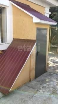 4-к квартира, вторичка, 124м2, 2/1 этаж