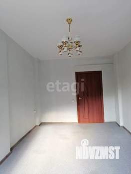 3-к квартира, вторичка, 74м2, 1/3 этаж