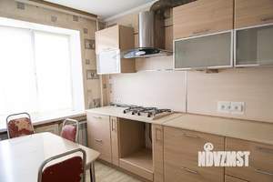 4-к квартира, вторичка, 81м2, 9/9 этаж
