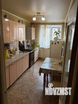 4-к квартира, вторичка, 75м2, 3/10 этаж