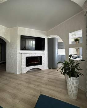 2-к квартира, вторичка, 63м2, 7/7 этаж