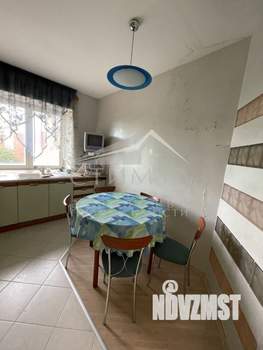 3-к квартира, вторичка, 106м2, 6/6 этаж