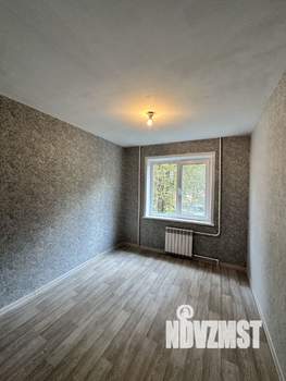 3-к квартира, вторичка, 64м2, 1/9 этаж