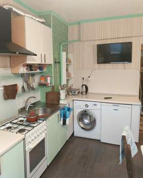 3-к квартира, вторичка, 65м2, 9/9 этаж