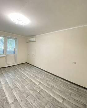 3-к квартира, вторичка, 60м2, 1/5 этаж
