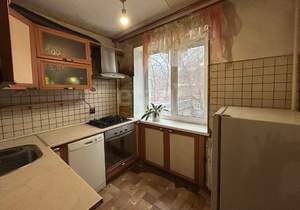 3-к квартира, вторичка, 58м2, 2/5 этаж