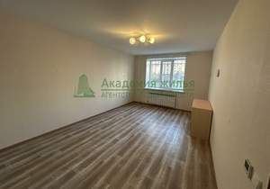 2-к квартира, вторичка, 48м2, 1/10 этаж