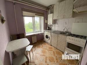 3-к квартира, вторичка, 54м2, 5/5 этаж