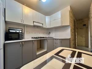 3-к квартира, вторичка, 57м2, 2/9 этаж