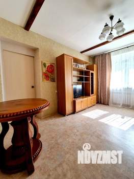 2-к квартира, вторичка, 43м2, 1/10 этаж
