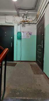 2-к квартира, вторичка, 42м2, 1/5 этаж