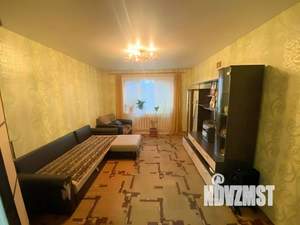 3-к квартира, вторичка, 65м2, 1/9 этаж