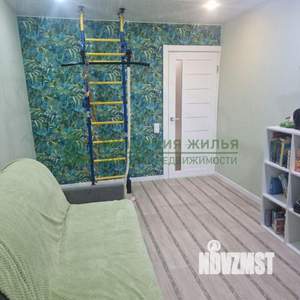 2-к квартира, вторичка, 62м2, 1/10 этаж