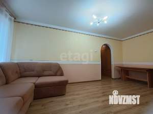4-к квартира, вторичка, 61м2, 3/5 этаж